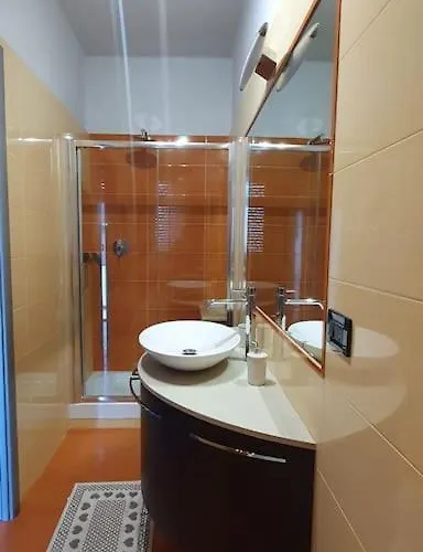 Tiziana Attico E Terrazzo * Турин